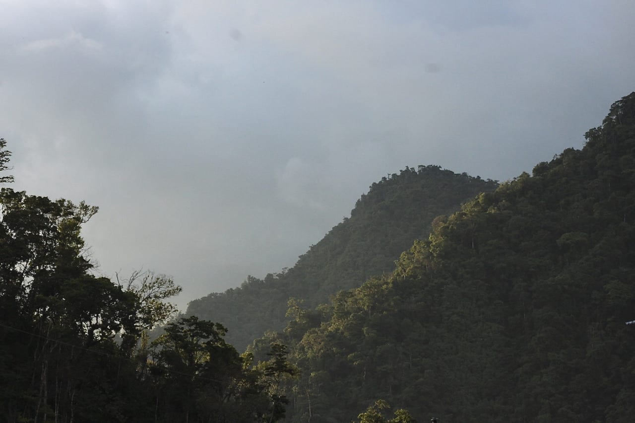 The lower hills of Vilcabamba at around 1200 m elevation