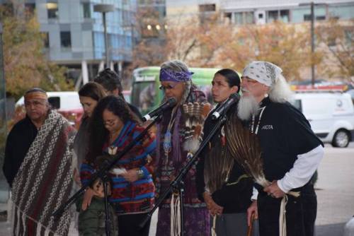 native americans gathered for the ceremony