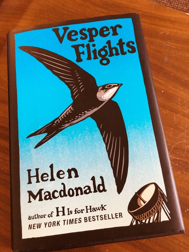 Cover of the book Vesper Flights by Helen Macdonald
